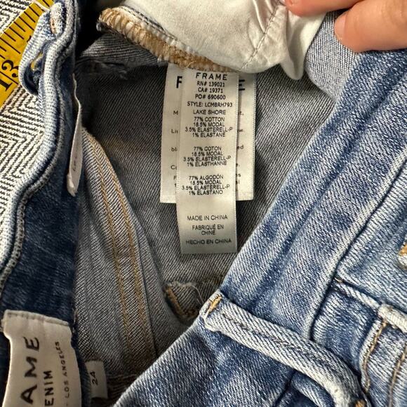 FRAME - Le Crop Mini Boot in Lake Shore - Picture 4 of 8